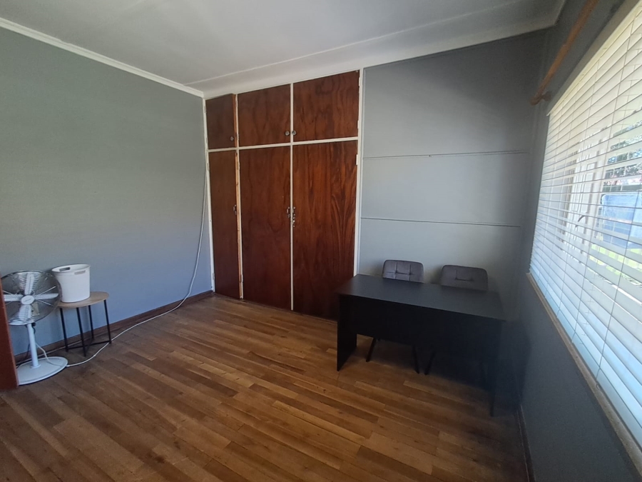 To Let 4 Bedroom Property for Rent in Bedelia Free State